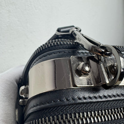 MCM München Logo Wildleder Crossbody Bag Schwarz