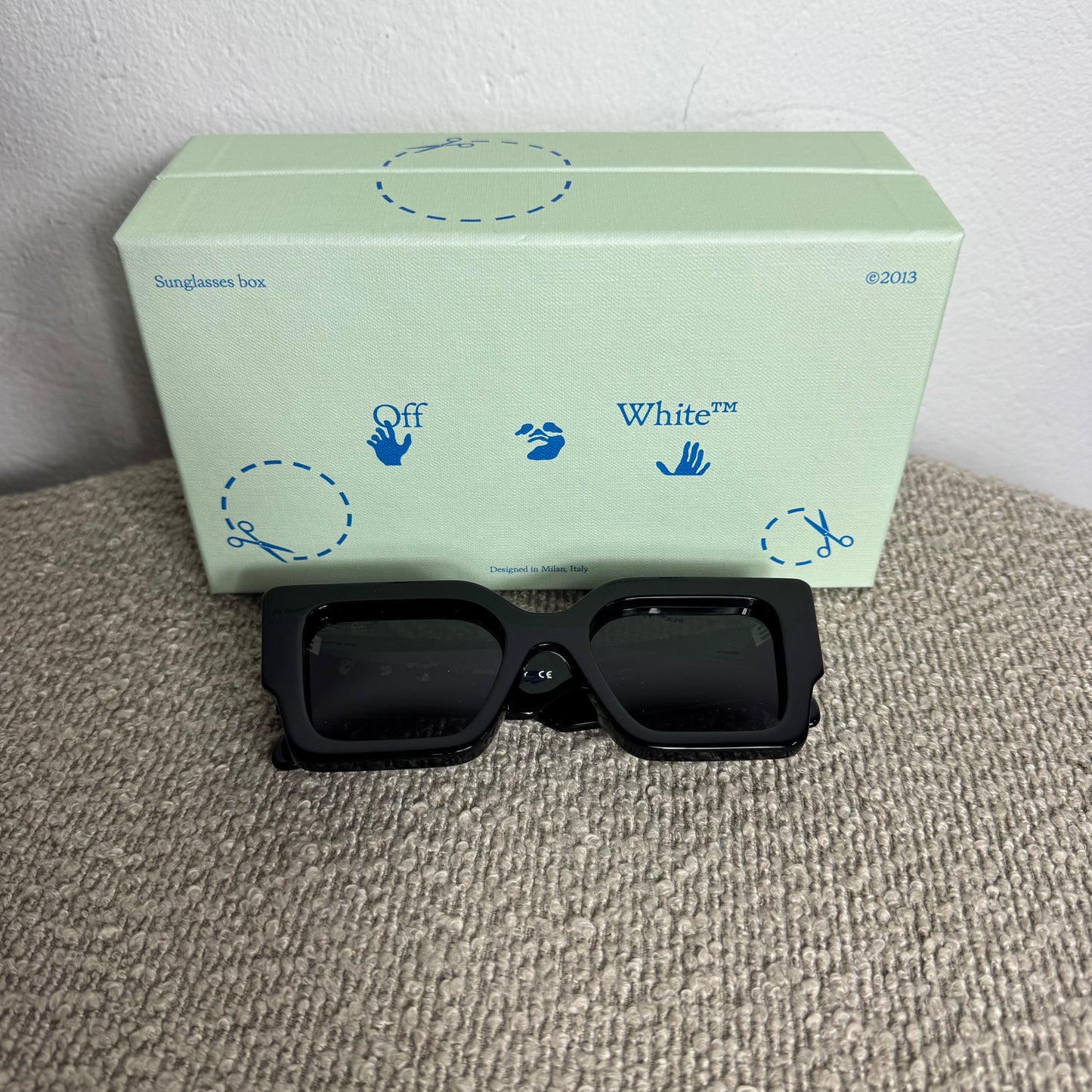 Off-White „Virgil“ Sunglasses (Black/Red)
