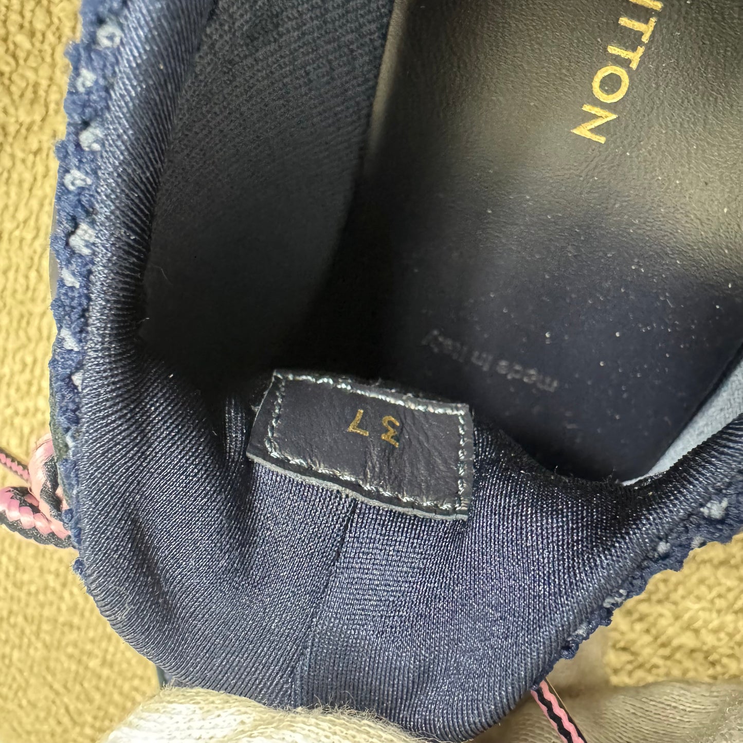 Louis Vuitton Aftergame Sneakers – Gr. 38