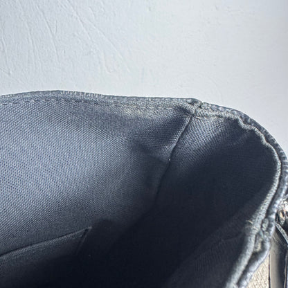 Louis Vuitton Daniel MM Messenger Bag – Damier Graphite