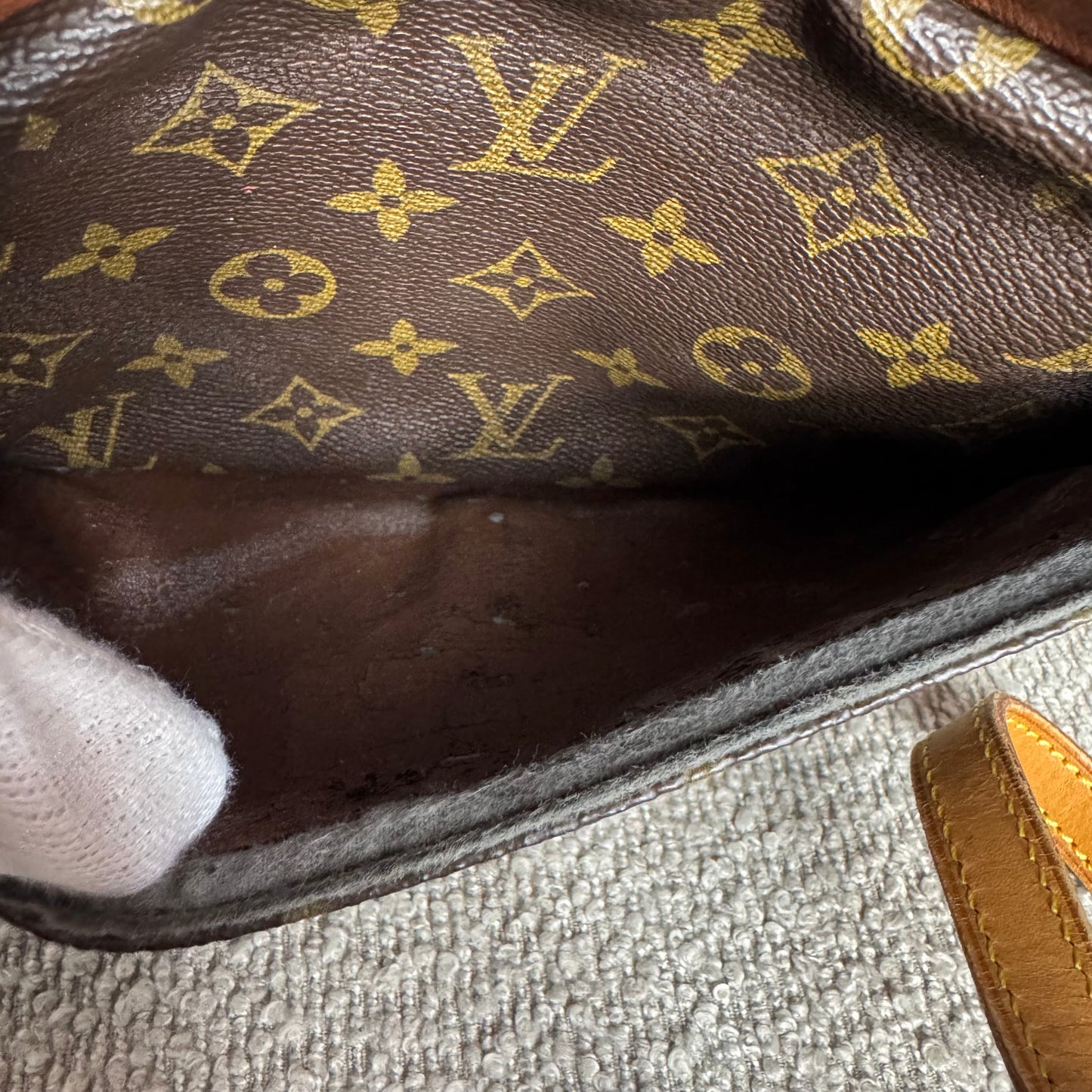Louis Vuitton Jeune Fille MM Monogram