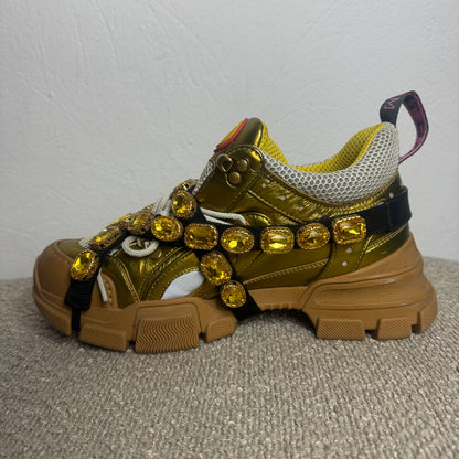 Gucci Flashtrek Sneaker mit abnehmbaren Kristallen – Gr. 38,5