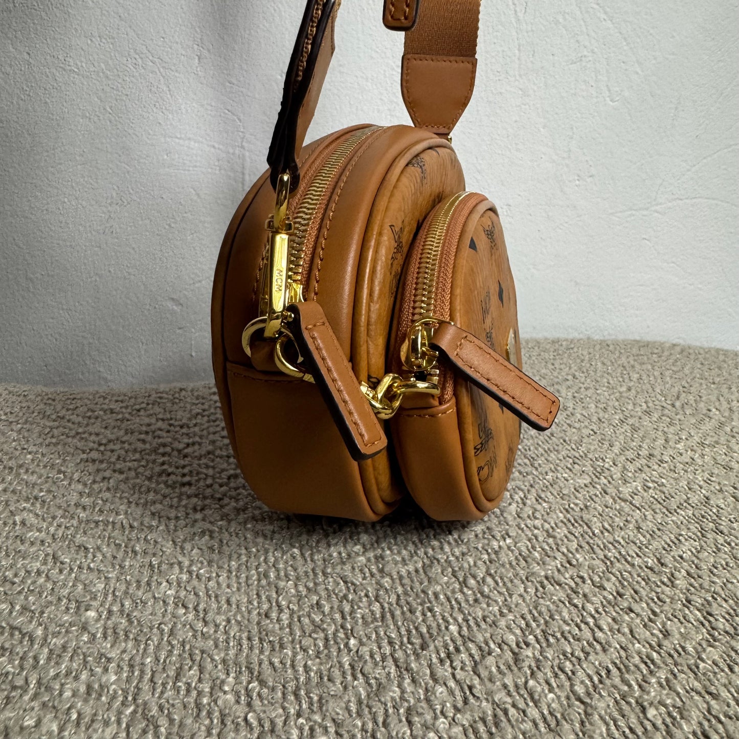 MCM Multi Pochette Crossbody Tasche 3-in-1 – Monogram Visetos