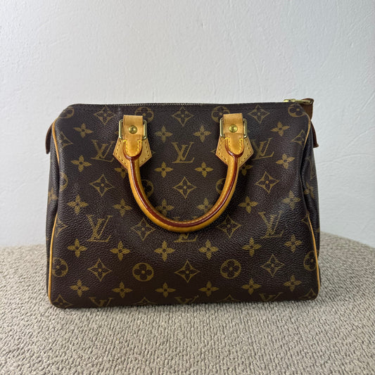 Louis Vuitton Speedy 25 – Monogram Canvas