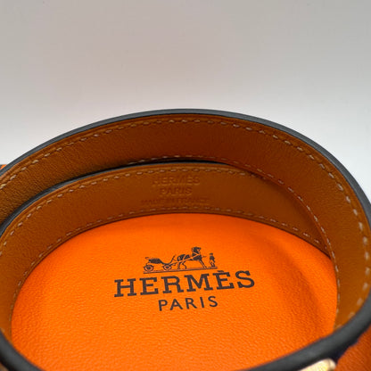 Hermès Kelly Double Tour Armband – Blau / Gold