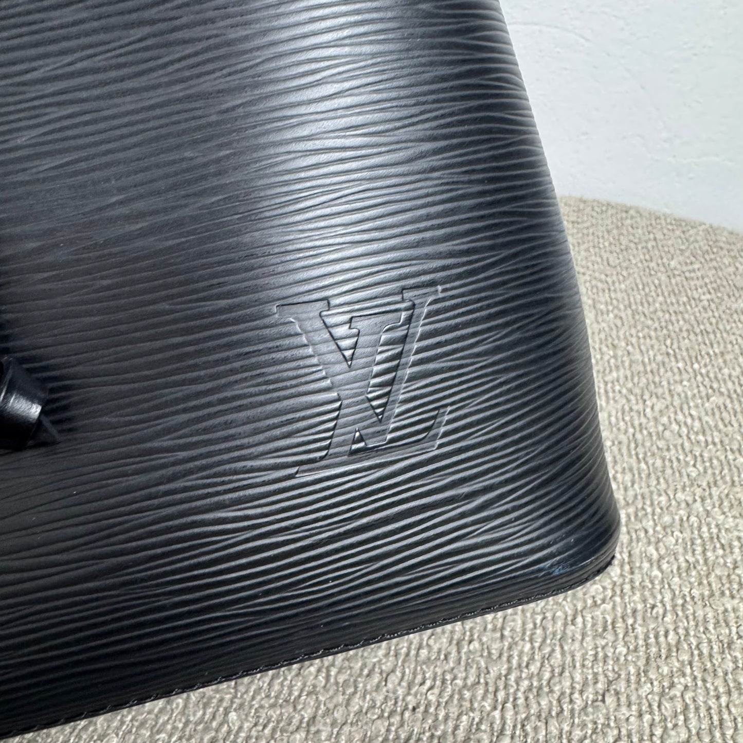 Louis Vuitton Néonoé Epi Leder