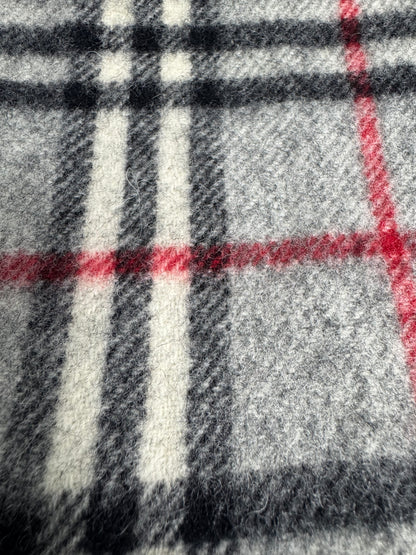 Burberry's Scarf Grey – 100% Lambswool