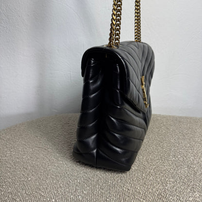 Saint Laurent Loulou Medium Matelassé aus Lammleder Schwarz