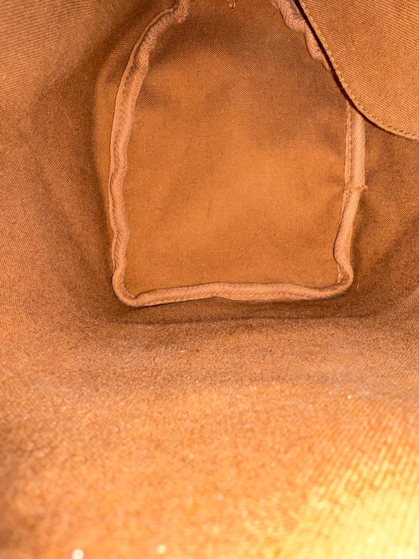 Louis Vuitton Speedy 25 – Monogram