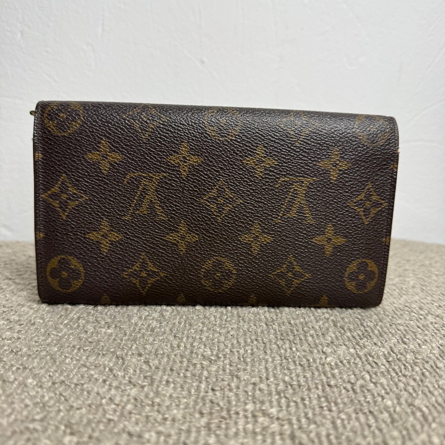 Louis Vuitton Sarah Geldbeutel – Monogram Canvas (TH0042)
