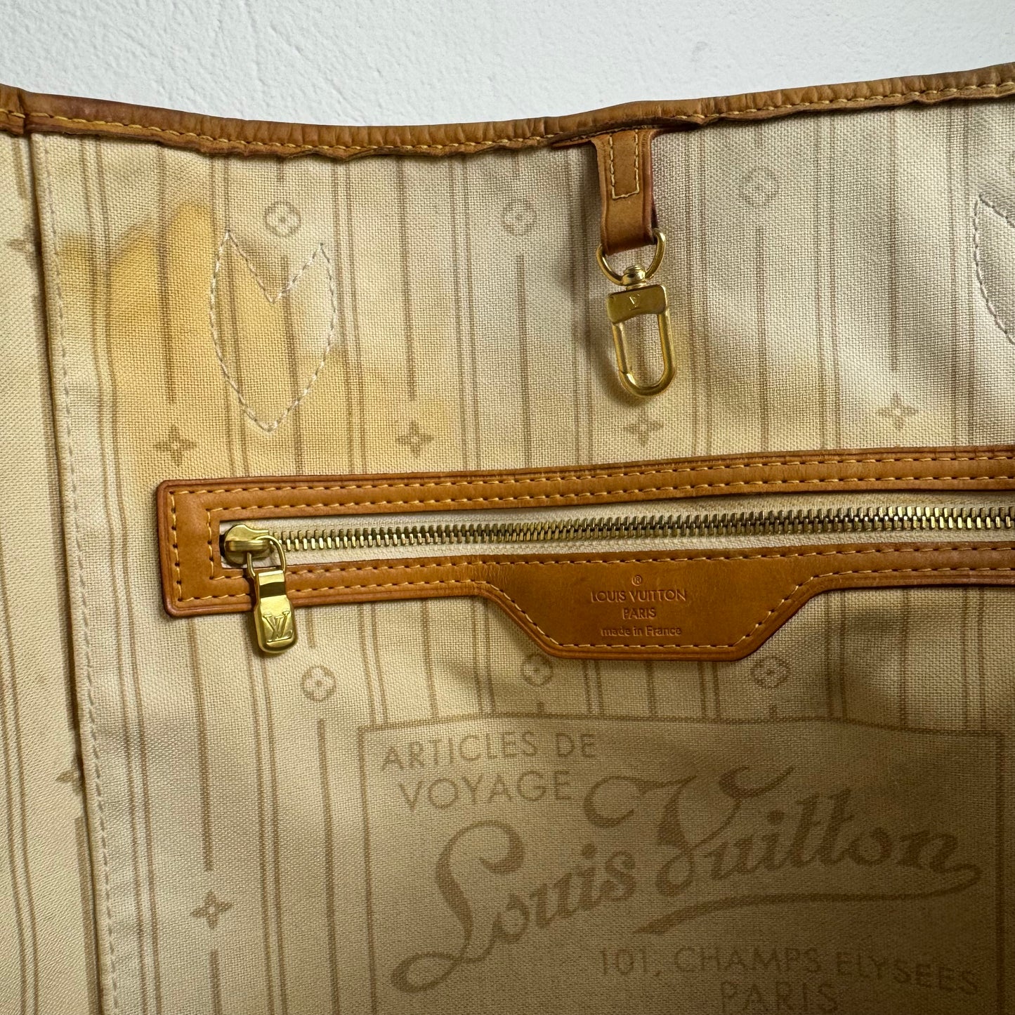 Louis Vuitton Neverfull MM Damier Azur