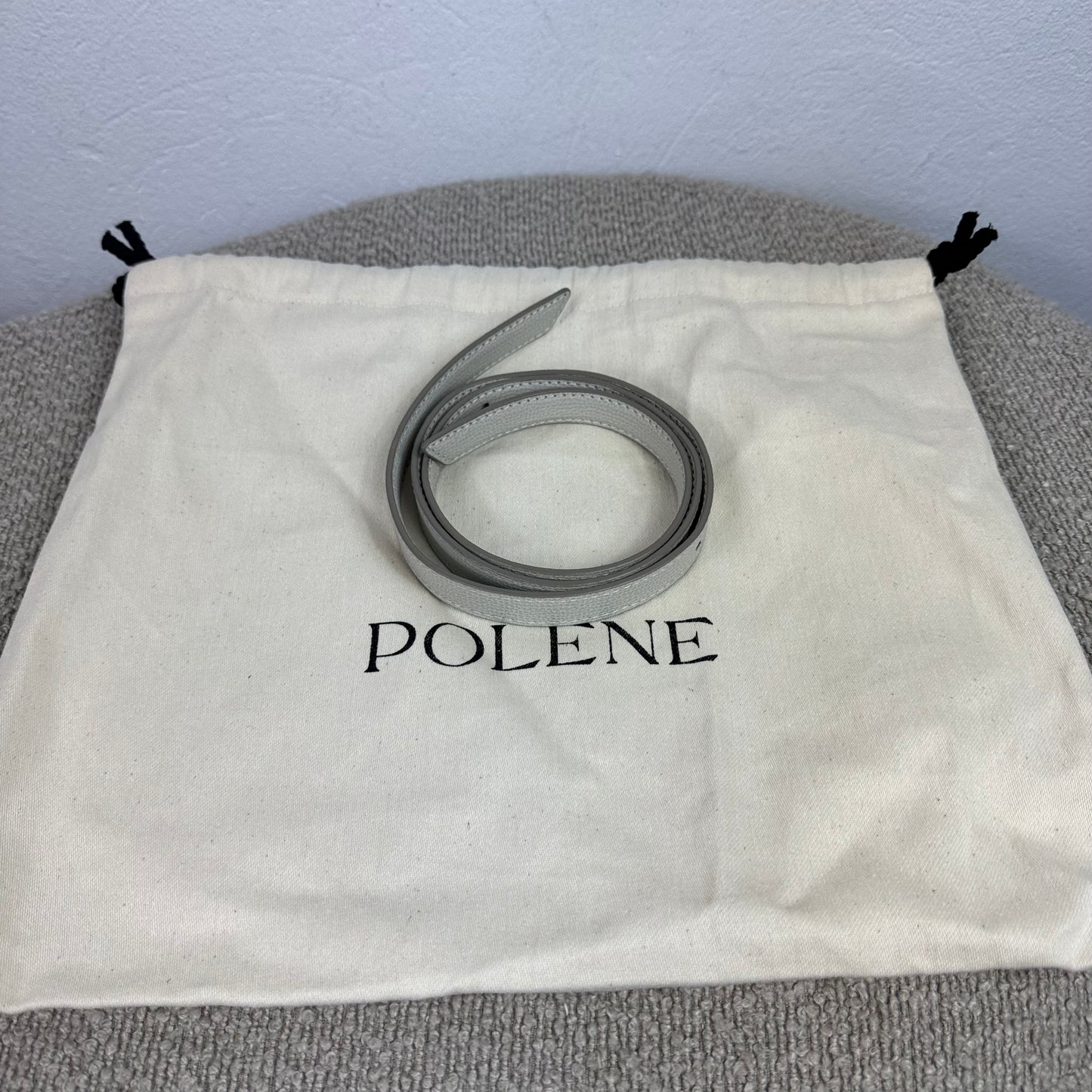Polène Numéro Dix – Edition Taupe aus genarbtem Leder