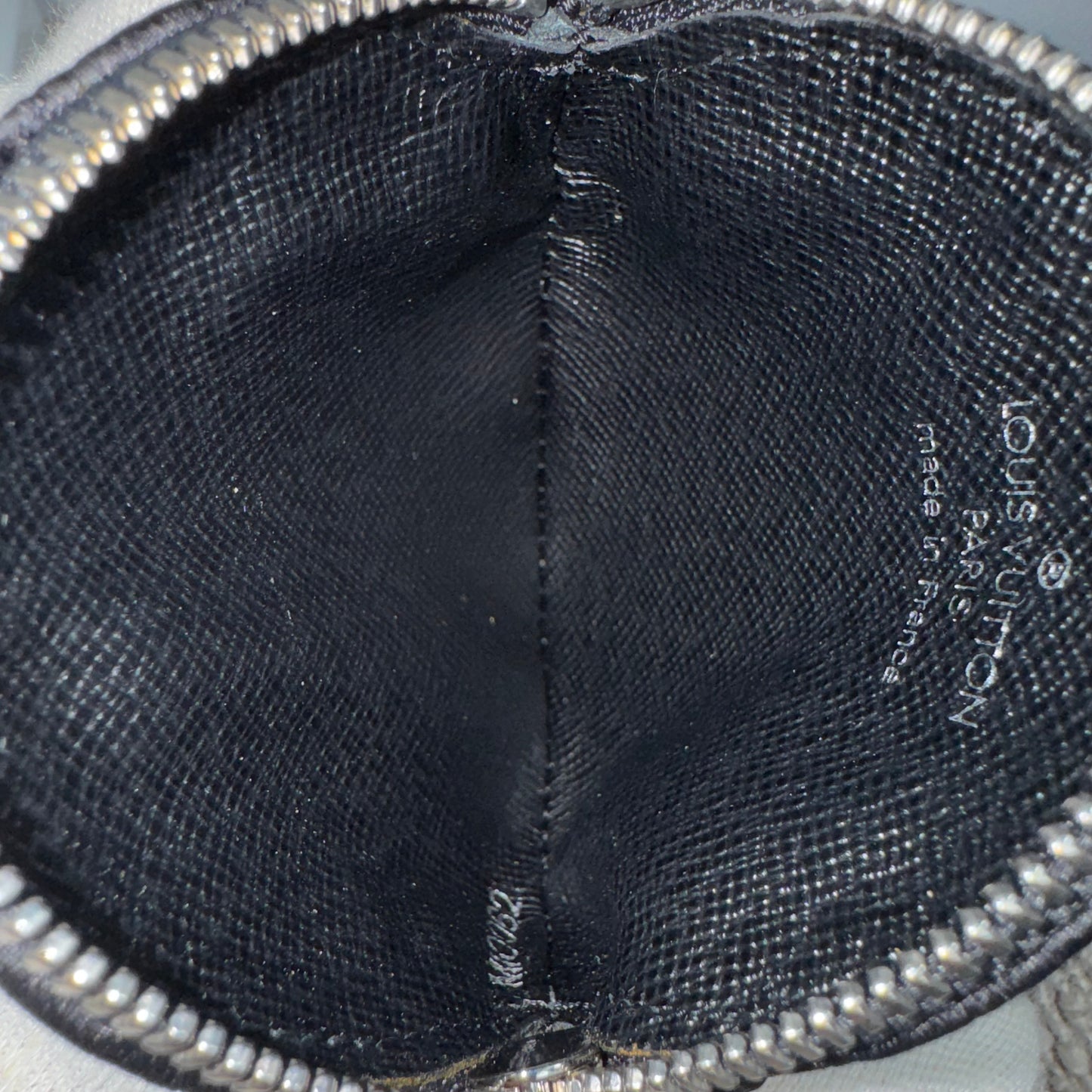 Louis Vuitton Conte de Fées Apple Round Coin Purse – Black Satin Monogram
