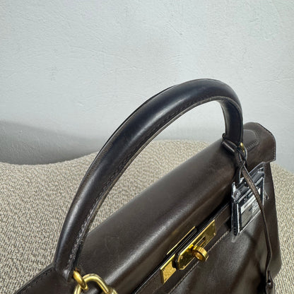 Hermès Vintage Kelly 32 – Dunkelbraun / Gold – 1992