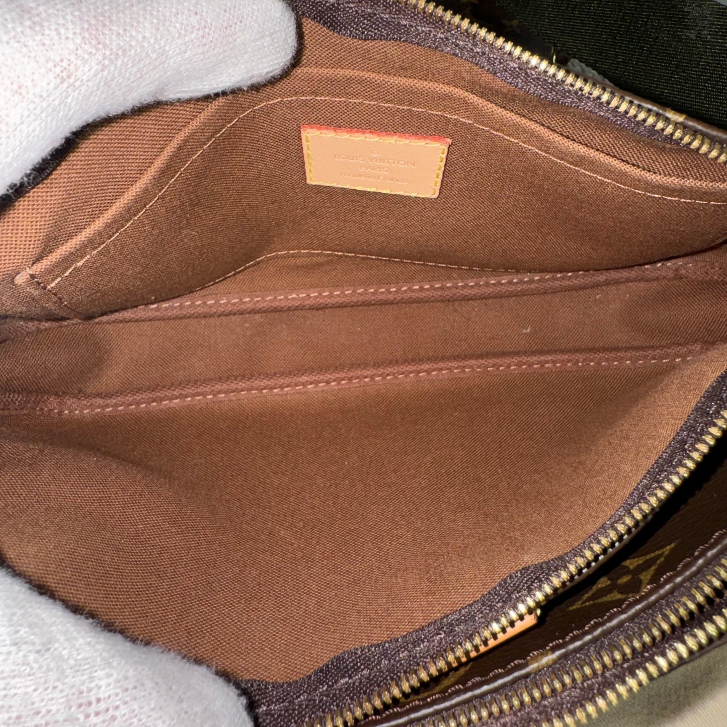 Louis Vuitton Multi Pochette Accessoires Monogram