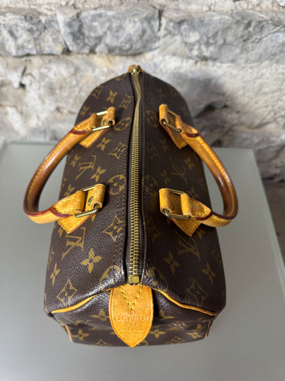 Louis Vuitton Speedy 25 Monogram