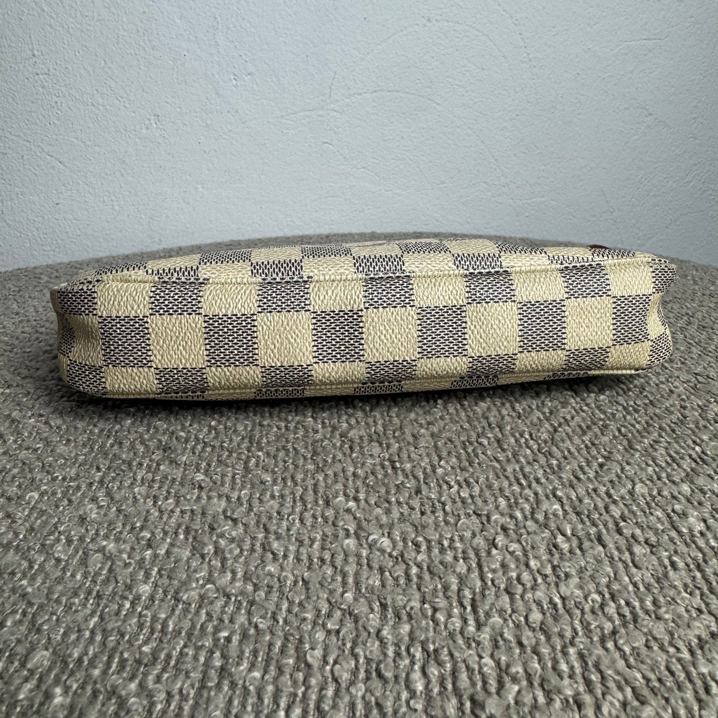 Louis Vuitton Pochette Accessoires in Damier Azur Canvas