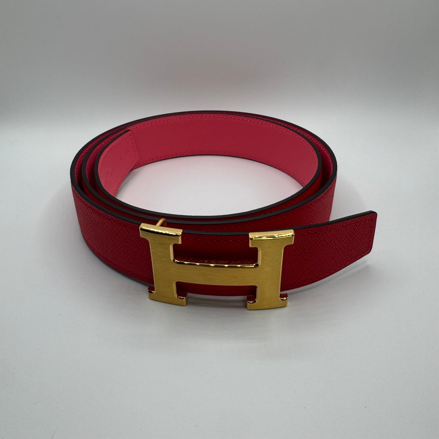 Hermès H Gürtelschließe Goldfarben mit wendbarem Lederriemen Rouge Radieux / Rosa