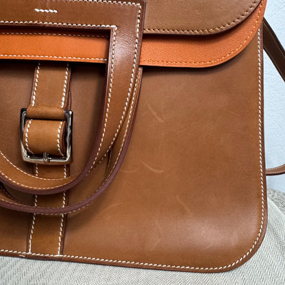 Hermès Halzan 31 Gold Leder
