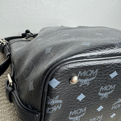 MCM Bucket Bag schwarz