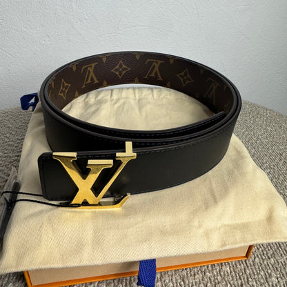 Louis Vuitton Initiales Wendegürtel 40 mm – Monogram / Schwarz