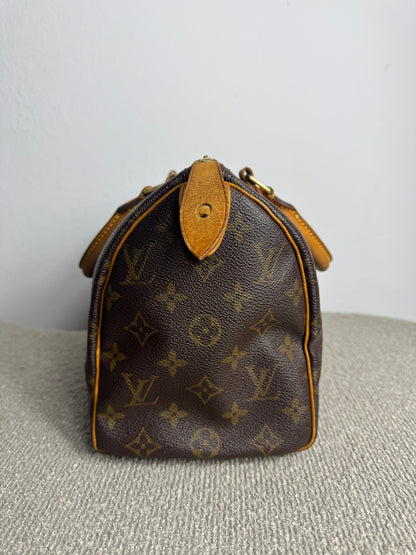 Louis Vuitton Speedy 25 Monogram