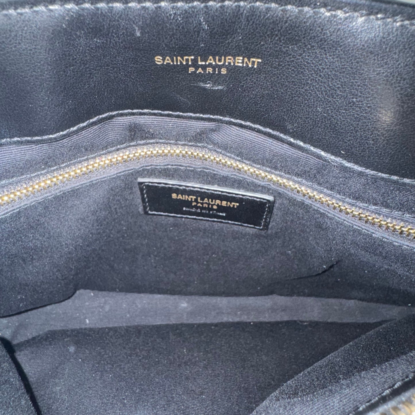 Saint Laurent Loulou Medium Matelassé aus Lammleder Schwarz