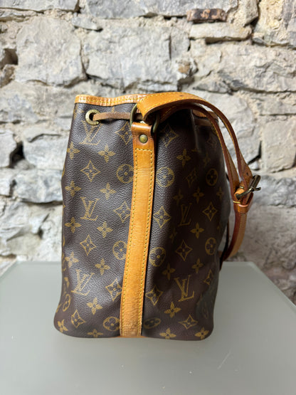 Louis Vuitton Sac Noé Petit Monogram – Vintage