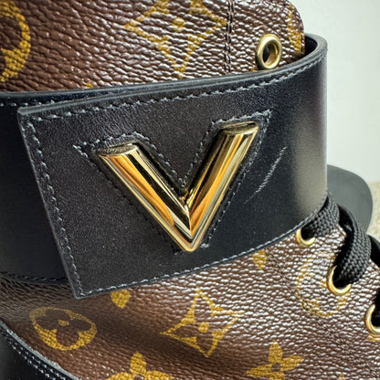 Louis Vuitton Wonderland Flat Ranger Monogram Boots – Gr. 39