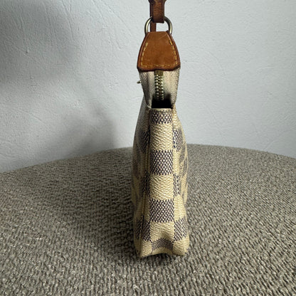 Louis Vuitton Pochette Accessoires in Damier Azur Canvas