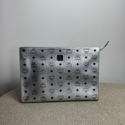 MCM Visetos Clutch Silber