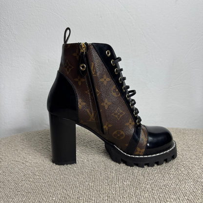 Louis Vuitton Star Trail Ankle Boots Monogram Canvas – Größe 38,5