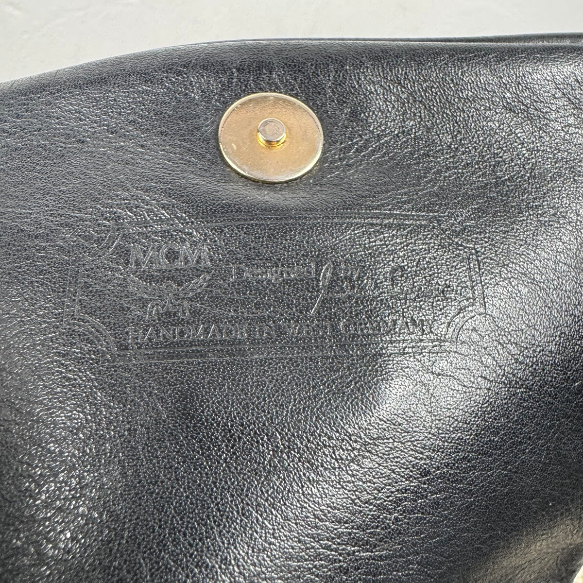 Vintage MCM Crossbody Tasche – Schwarz