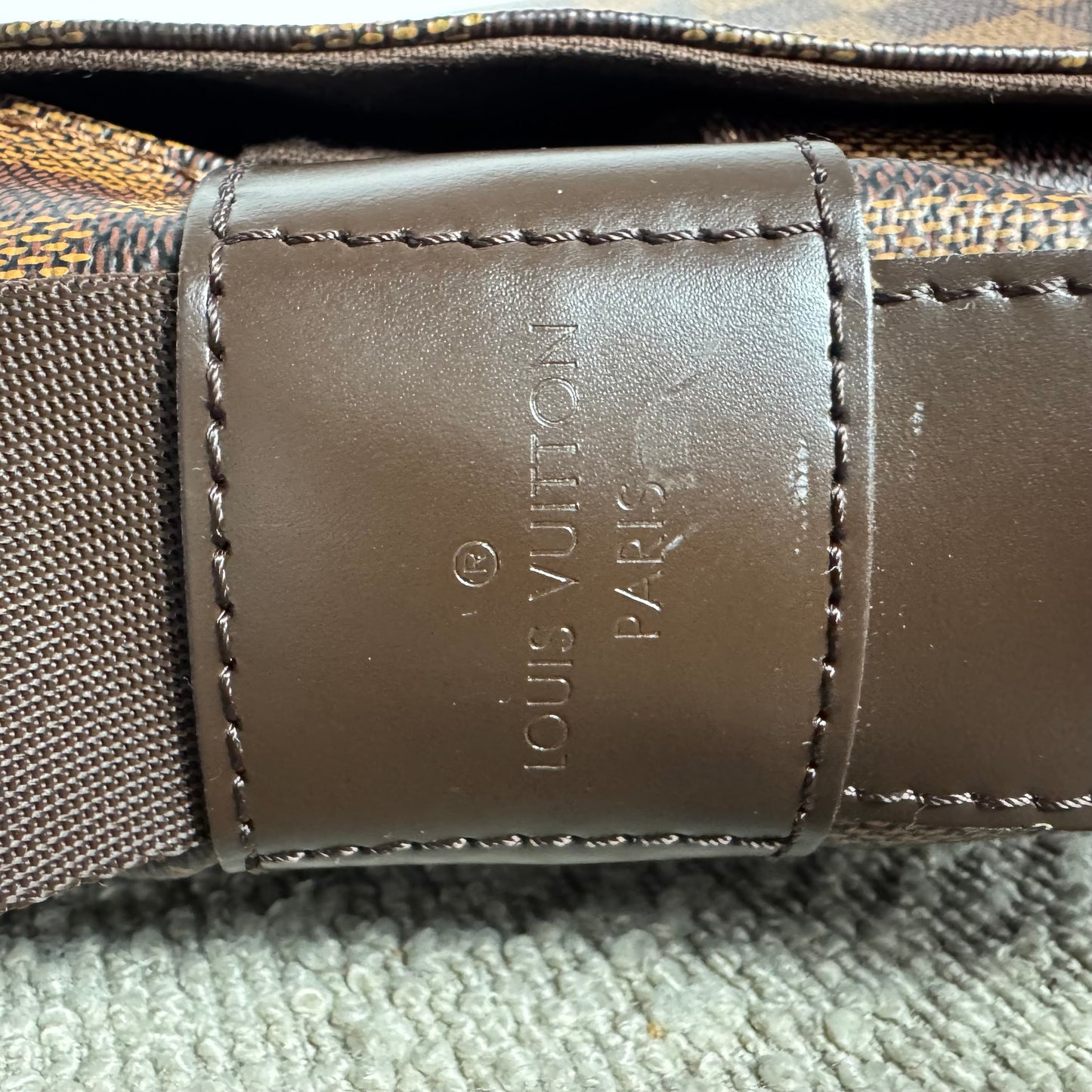 Louis Vuitton Bastille Messenger Bag Damier Ebene