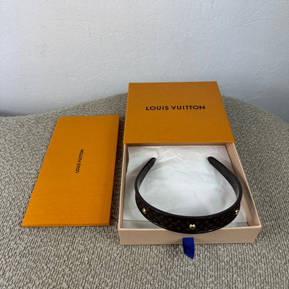 Louis Vuitton MNG Resin Haarreif – Monogram mit goldfarbenen Details