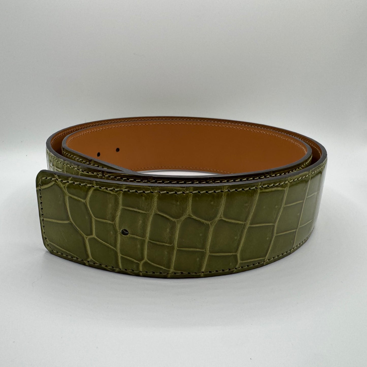 Hermès Shiny Porosus Krokodilleder Gürtelriemen – Grün – 85 cm / 40 mm