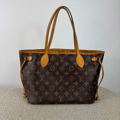 Louis Vuitton Neverfull PM – Monogram Canvas