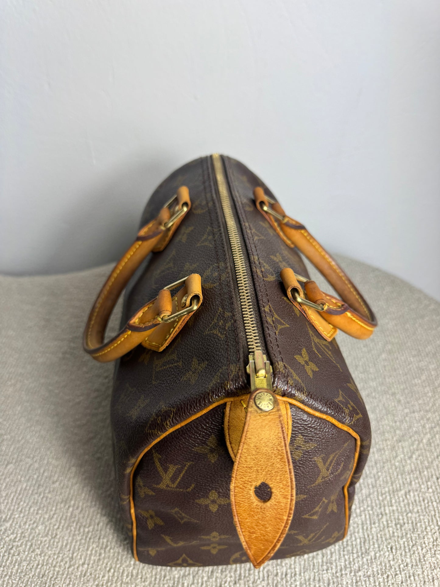 Louis Vuitton Speedy 25 Monogram