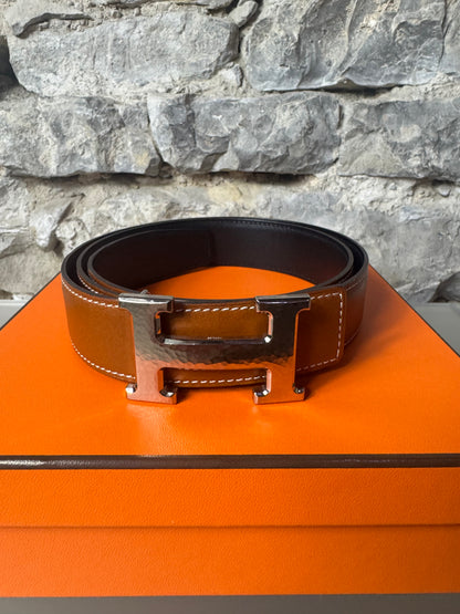 Hermès Gürtelschließe H Martelée & Wendbarer Gürtelriemen