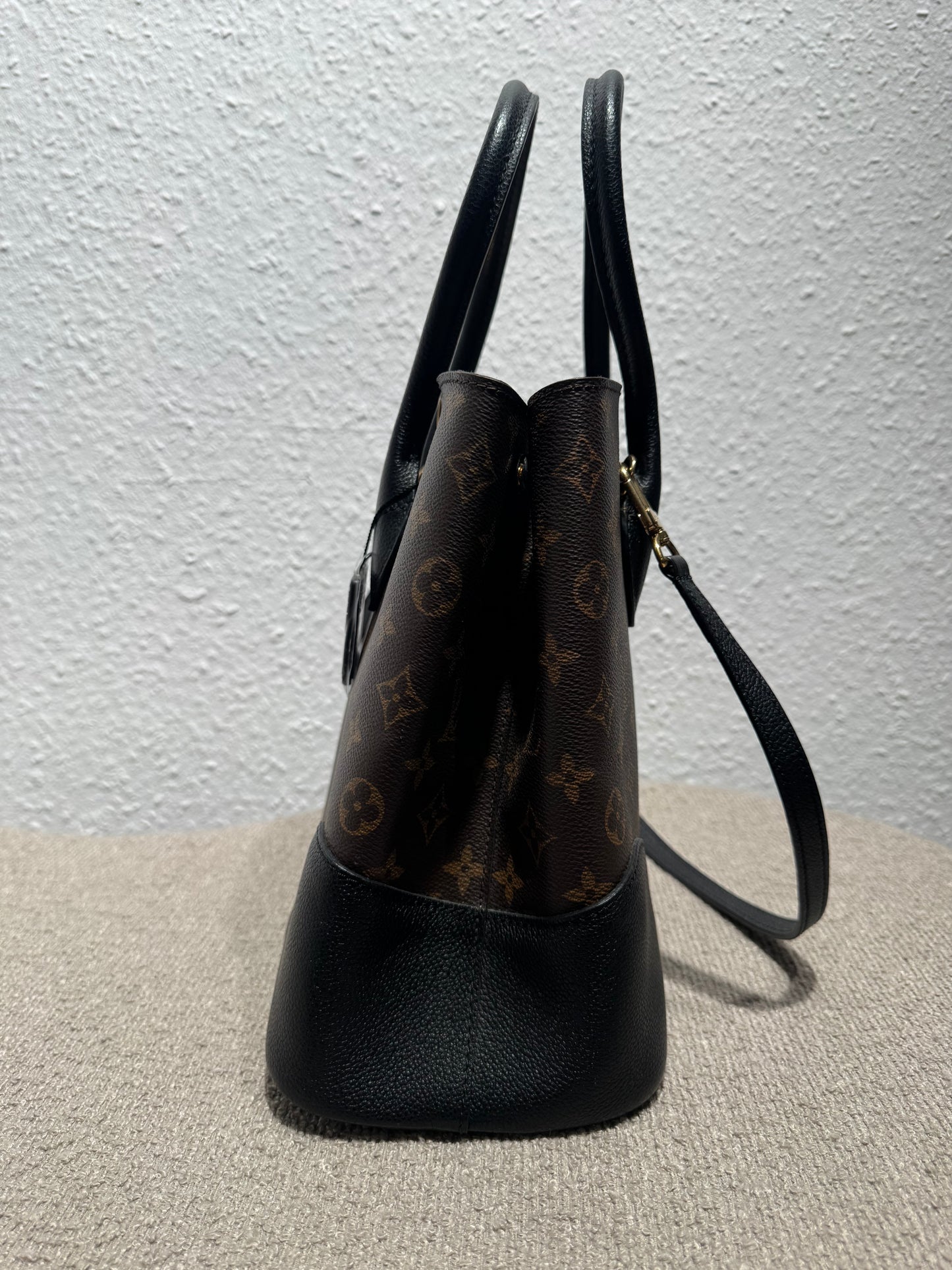 Louis Vuitton Fladrin – Monogram