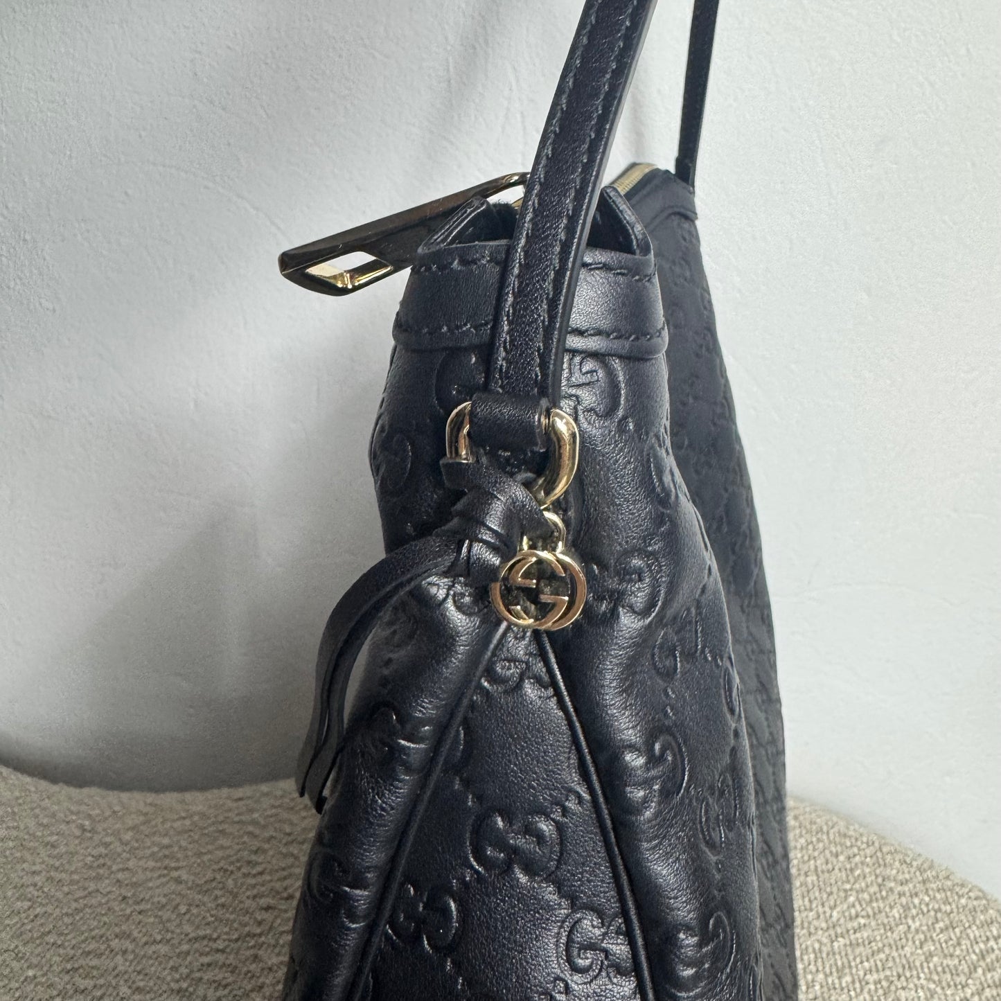 Gucci Guccissima Hobo Bag Schwarz