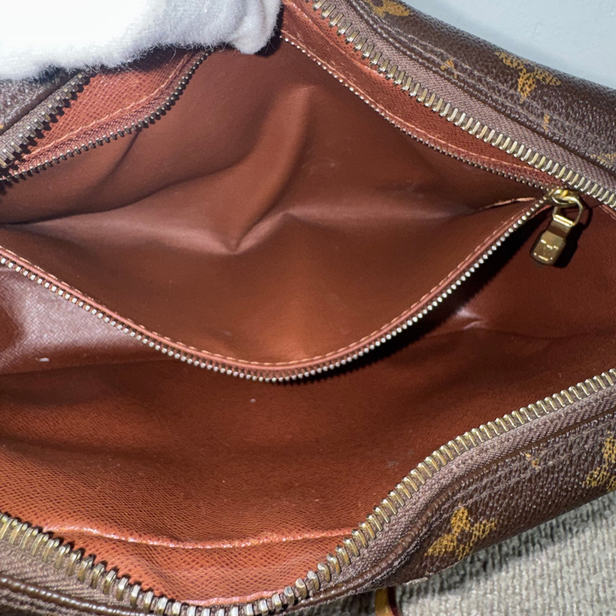 Louis Vuitton Trocadéro 27 – Monogram Canvas