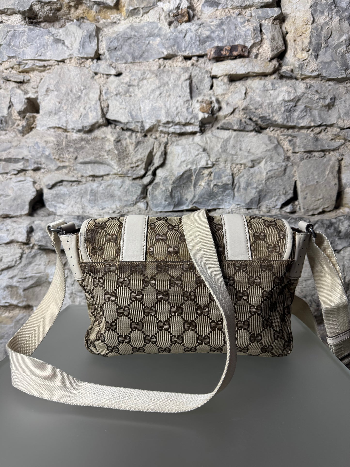 Gucci GG Canvas 145858