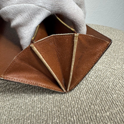 Louis Vuitton Sarah Wallet – Monogram Canvas (MI0962)