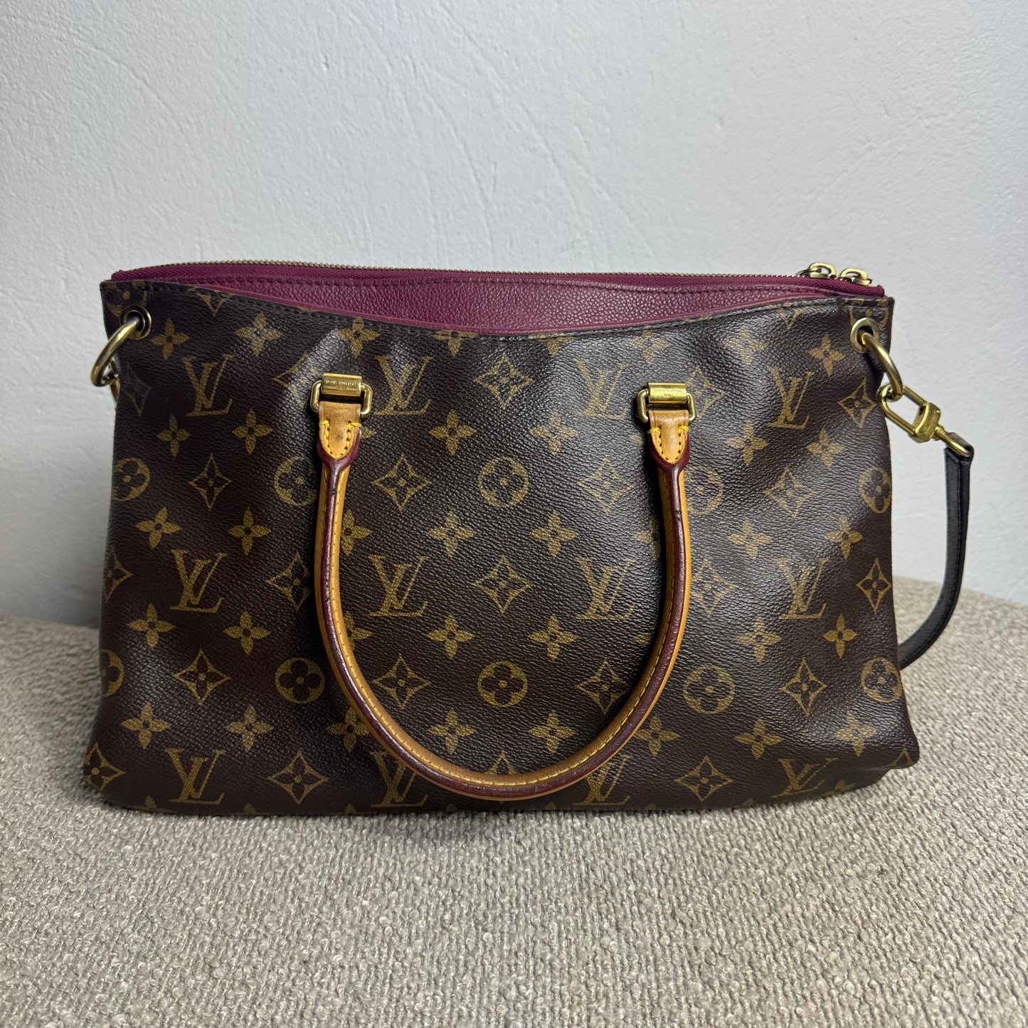 Louis Vuitton Pallas Monogram