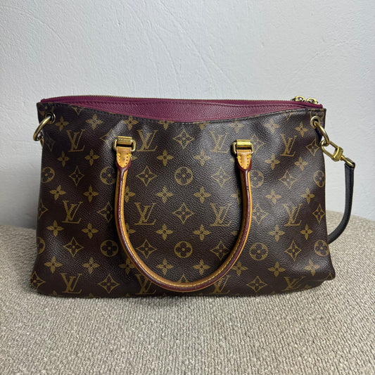 Louis Vuitton Pallas Monogram