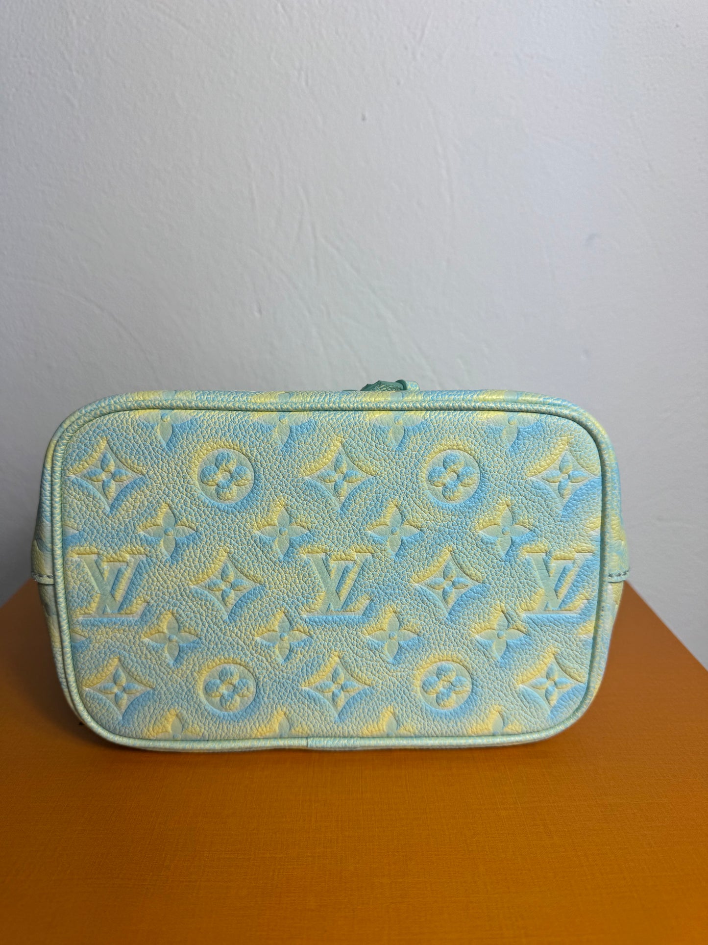 Louis Vuitton Néonoé BB – Monogram Empreinte „Summer Stardust“
