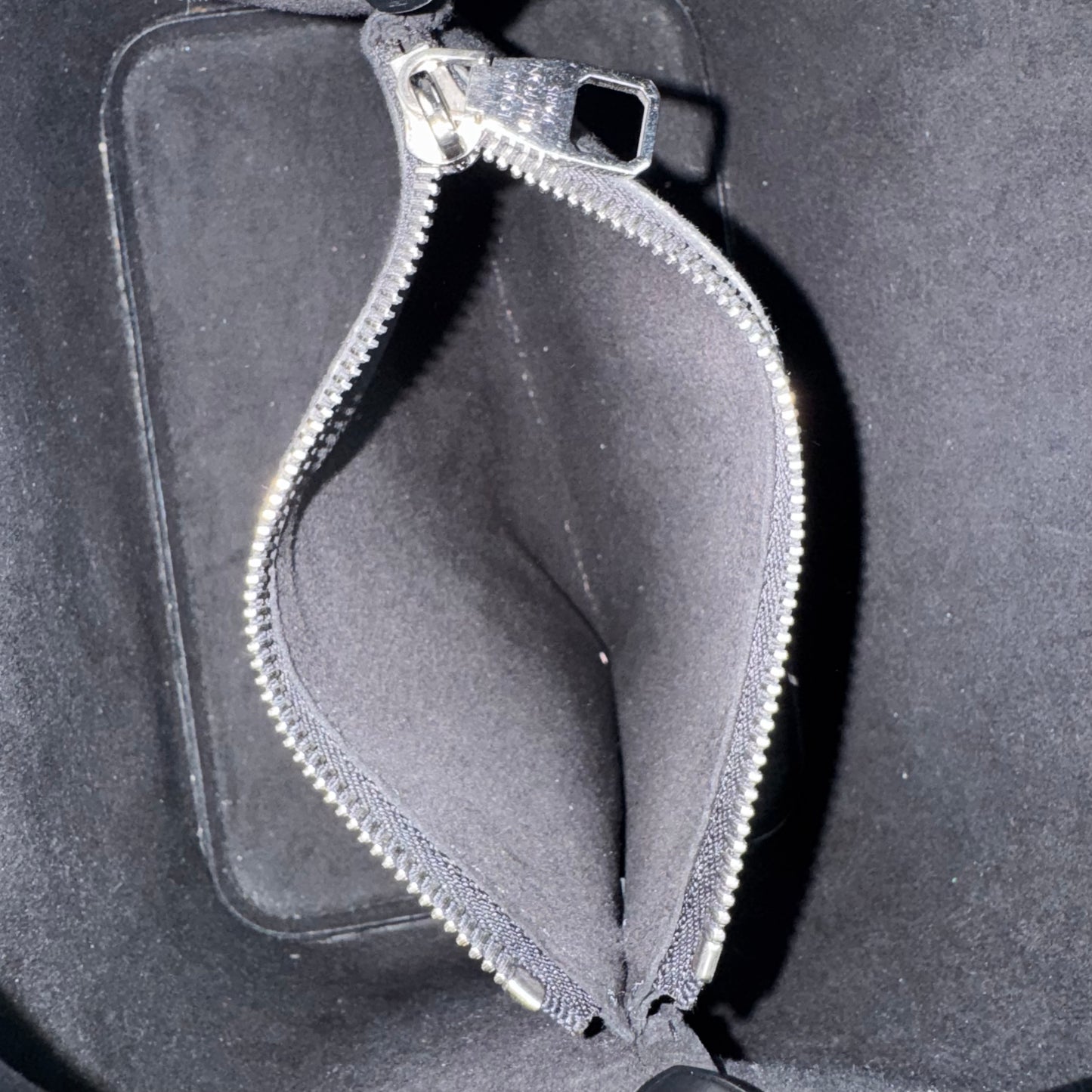 Louis Vuitton Néonoé Epi Leder