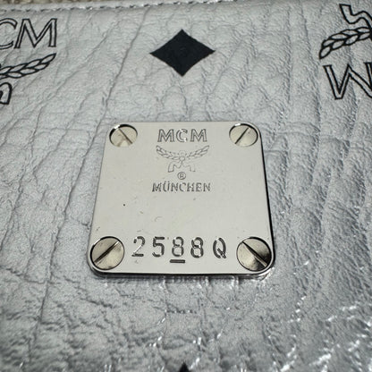 MCM Visetos Clutch Silber