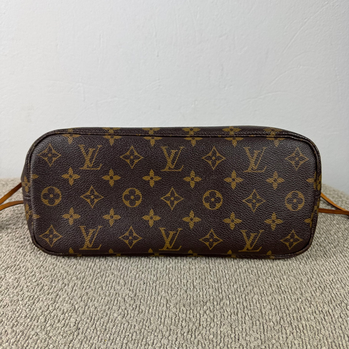 Louis Vuitton Neverfull PM – Monogram Canvas
